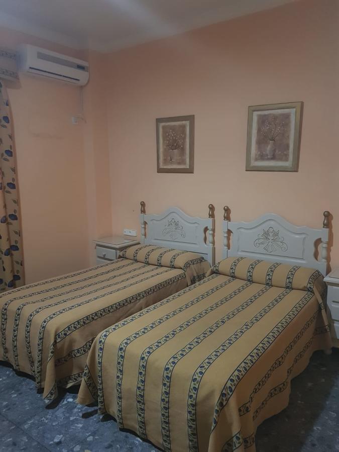 Hostal Hispalis Mairena De Alcor Exterior foto